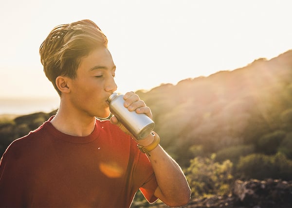 adolescent-drinking-water