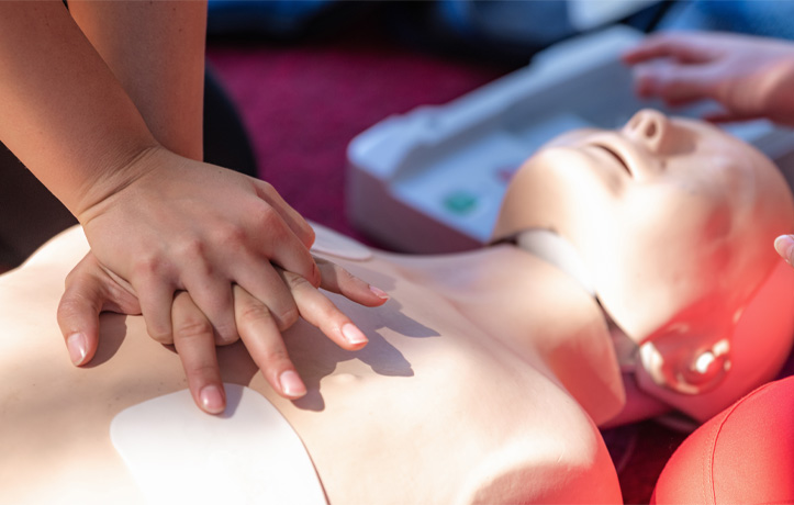 a cpr training class